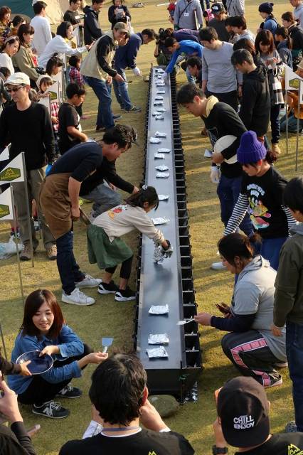 日本一長い鉄板でBBQ